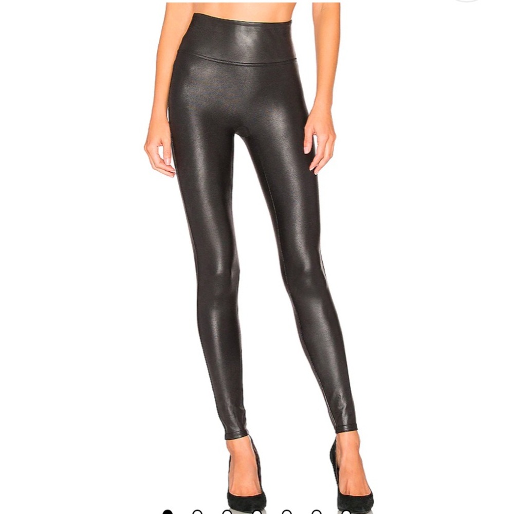 SPANX Faux Leather Leggings in Black - Medium